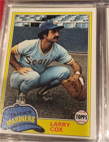 1981 Topps #249 Larry Cox — front