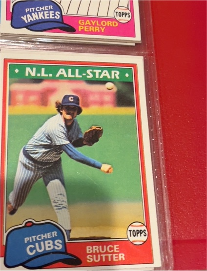 1981 Topps #590 Bruce Sutter — front