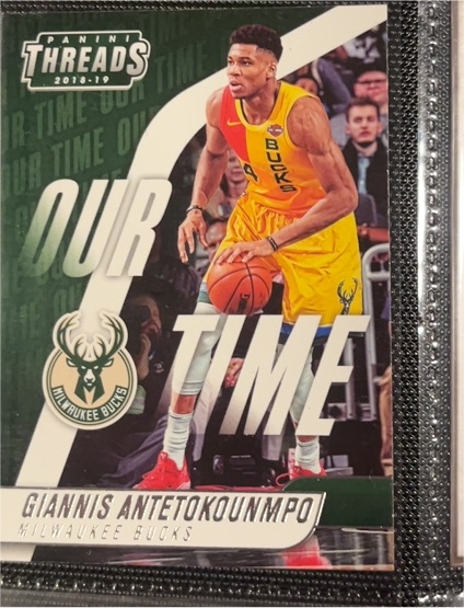 2018-19 Panini Threads #14 Giannis Antetokounmpo — front