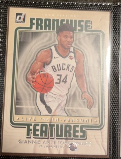2020-21 Panini Donruss Franchise Features #17 Giannis Antetokounmpo — front