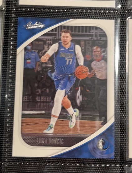 2020-21 Panini Absolute Memorabilia #20 Luka Dončić — front
