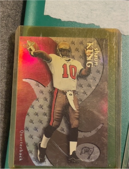 2000 Fleer E-X #23 Shaun King — front