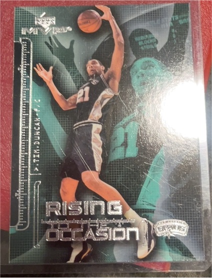 2002-03 Upper Deck MVP #R8 Tim Duncan Rising to the Occasion — front