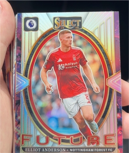 2024-25 Panini Select Premier League #15 Elliot Anderson Future Silver Prizm — front