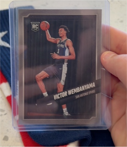 2024 Panini Monopoly #S8 Victor Wembanyama Rookie Card — front