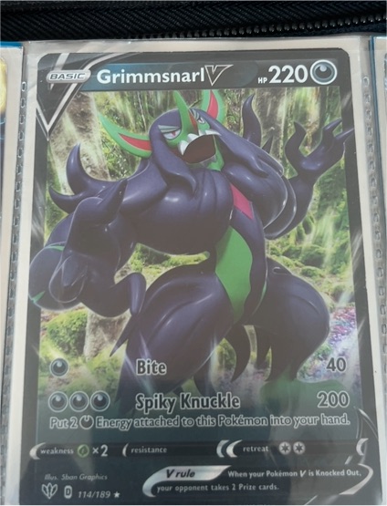 2020 Pokémon Darkness Ablaze #114 Grimmsnarl V — front