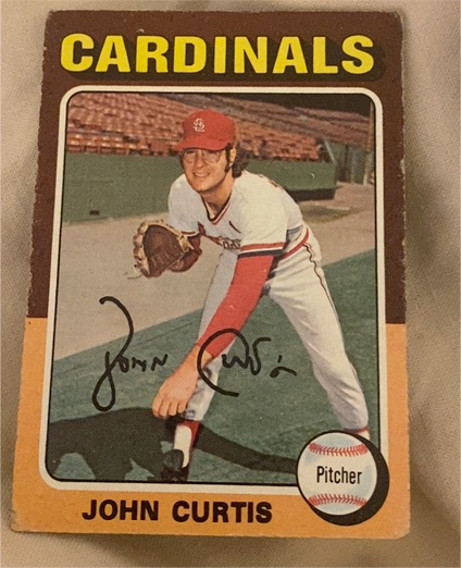1975 Topps #381 John Curtis — front