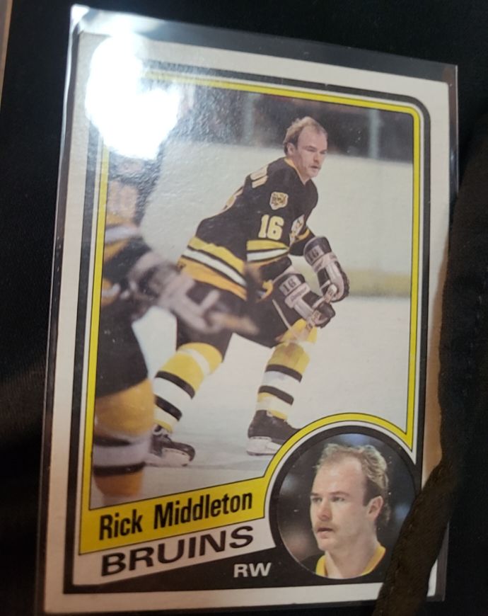1984-85 O-Pee-Chee #9 Rick Middleton — front