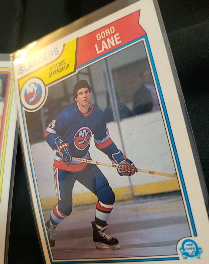 1983-84 O-Pee-Chee #10 Gord Lane — front