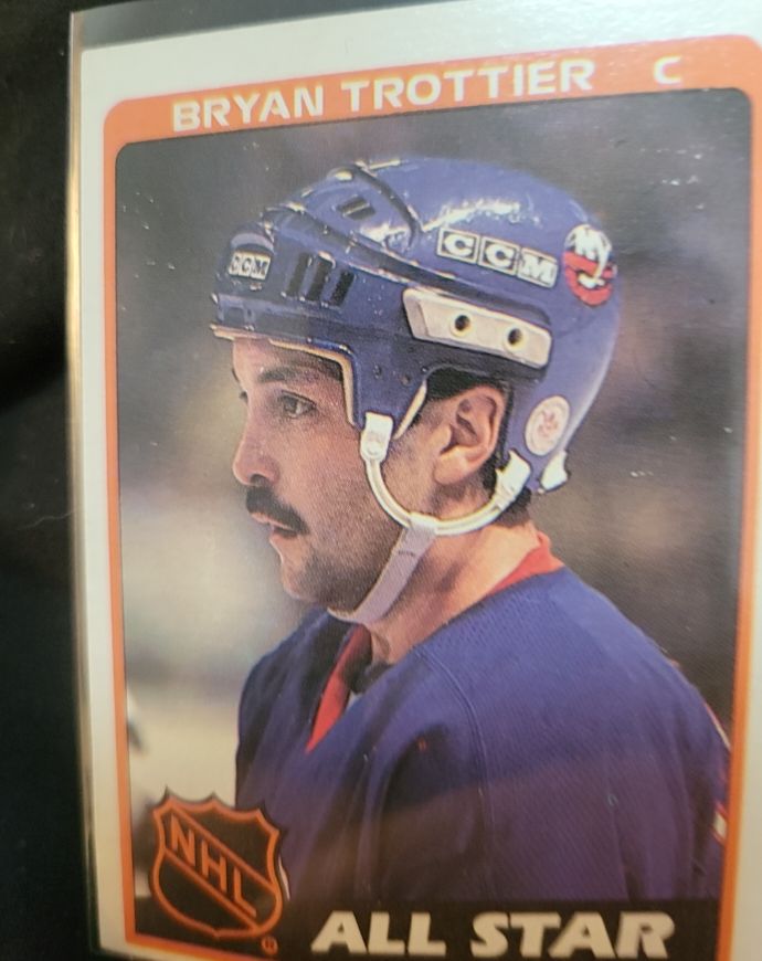 1984-85 Topps #160 Bryan Trottier — front