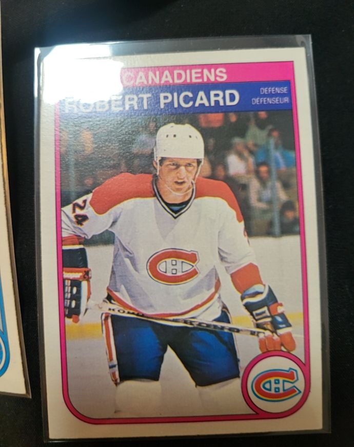 1982-83 O-Pee-Chee #190 Robert Picard — front