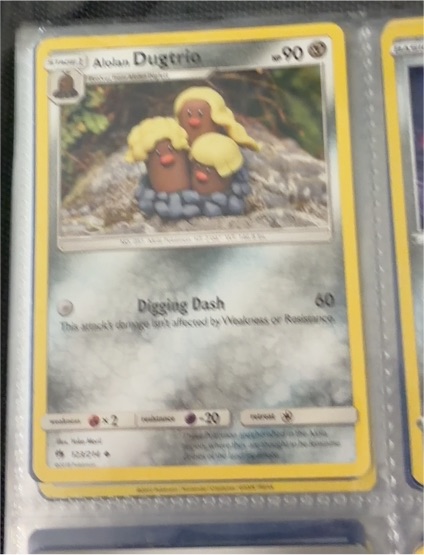 2018 Pokémon SM Lost Thunder #123 Alolan Dugtrio — front