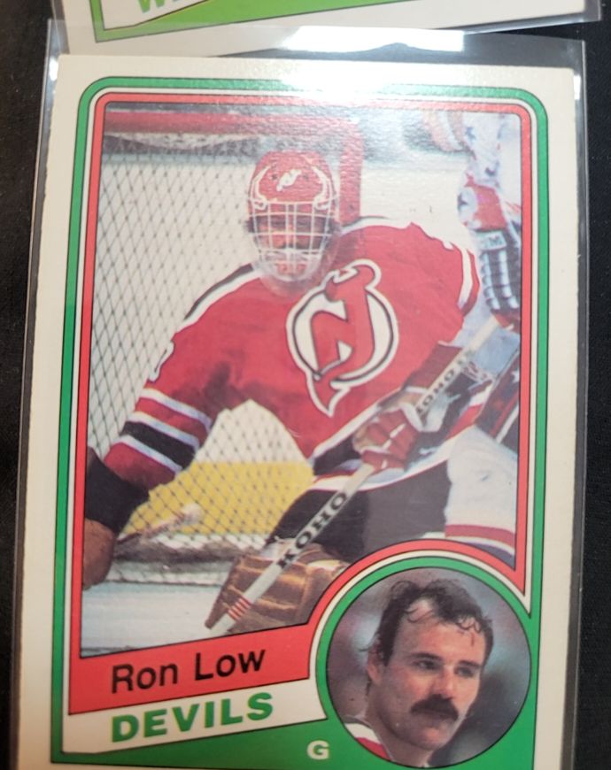 1984-85 O-Pee-Chee #115 Ron Low New Jersey Devils — front