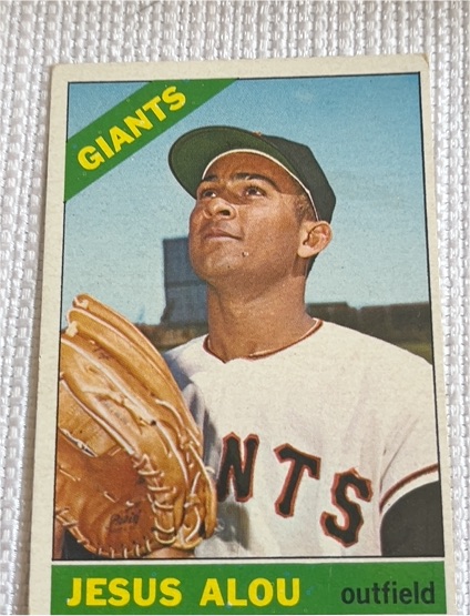 1966 Topps #242 Jesus Alou — front