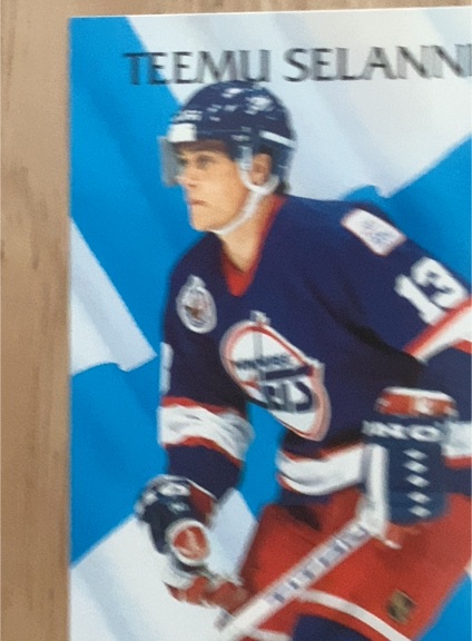 1992-93 Parkhurst #217 Teemu Selanne — front