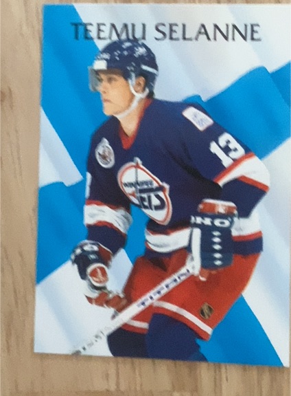 1992-93 Parkhurst #217 Teemu Selanne — front