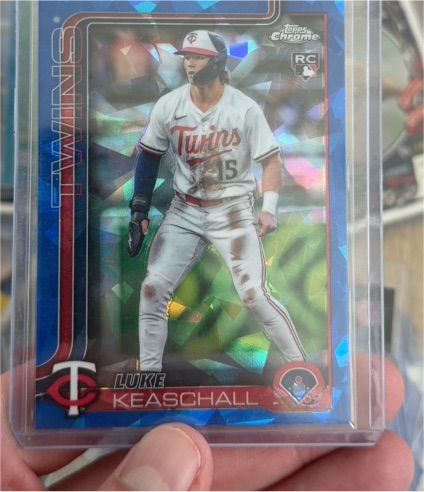 2025 Topps Chrome Update Series Sapphire Edition #USC106 Luke Keaschall — front