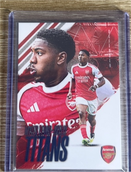 2025-26 Futera Club FX Arsenal Titans Red #17 Bukayo Saka — front