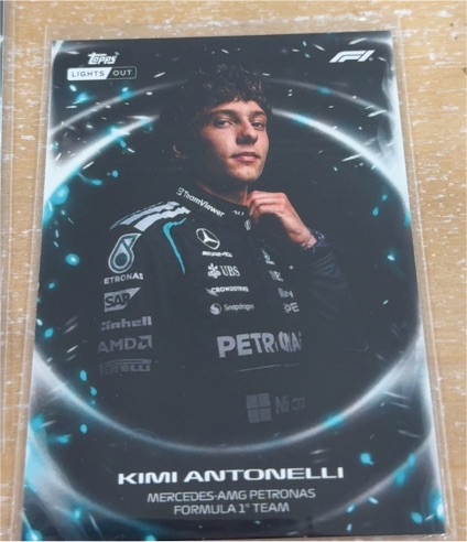 2025 Topps Lights Out F1 Kimi Antonelli — front
