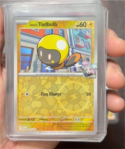 Iono's Tadbulb 052/159 Sv09: Journey Together Reverse Holo — front
