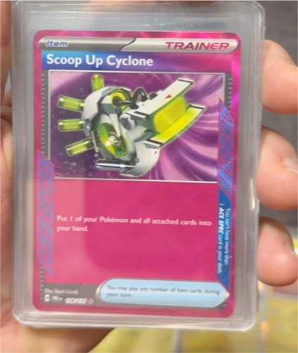 2022 Pokémon SV06 #162 Scoop Up Cyclone — front