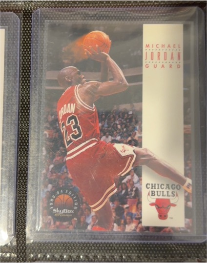 1993-94 SkyBox Premium #45 Michael Jordan — front