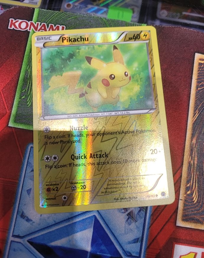 2016 Pokémon Generations #26 Pikachu — front