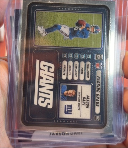 2025 Panini Donruss Optic #2 Jaxson Dart Passing Grade — front