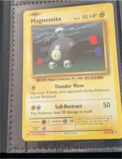 2016 Pokémon XY Evolutions #37 Magnemite — front
