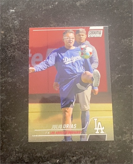 2022 Topps Stadium Club Chrome #166 Julio Urias — front
