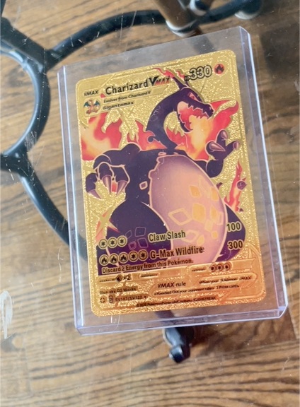 2020 Pokémon Charizard VMAX SV107/SV122 — front