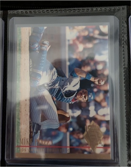 1994 Fleer Ultra #218 Mike Piazza — front