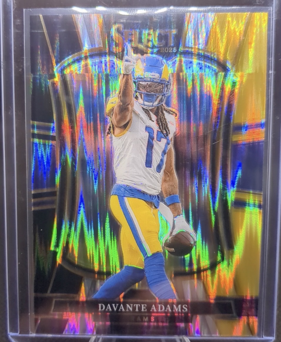 2025 Panini Select Premier Level #120 Davante Adams — front