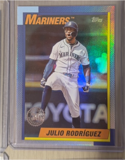 2025 Topps Update #U90-3 Julio Rodríguez 35th Anniversary Rainbow Foil Seattle Mariners — front