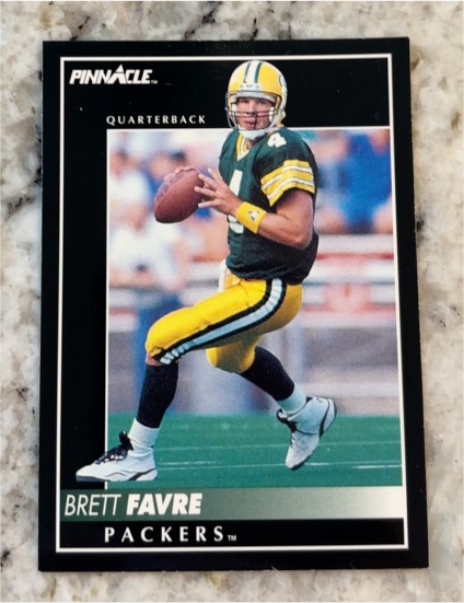 1992 Pinnacle #303 Brett Favre — front