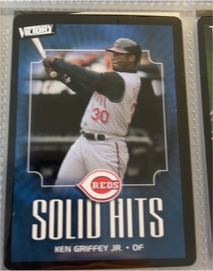 2003 Upper Deck Victory #117 Ken Griffey Jr. — front
