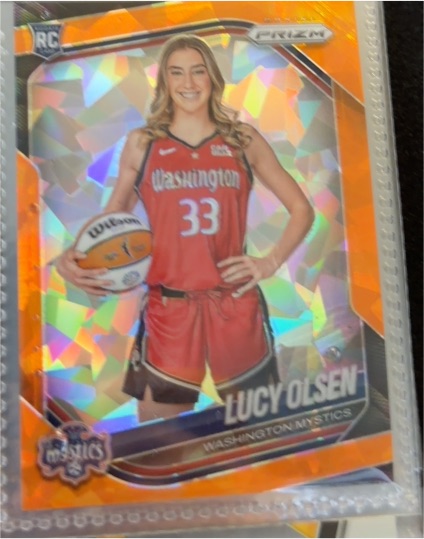 2025 Panini Prizm WNBA #145 Lucy Olsen — front