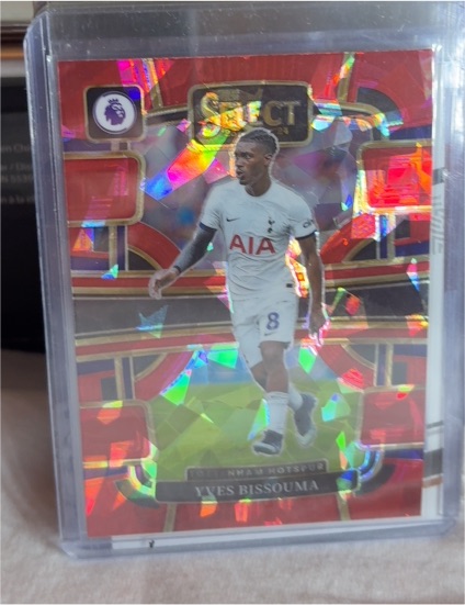 2023-24 Panini Select Premier League #90 Yves Bissouma — front