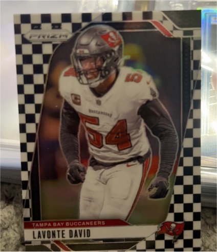 2024 Panini Prizm #272 Lavonte David Black & White Checker Prizm — front