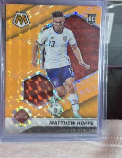2021-22 Panini Mosaic Road to World Cup #103 Matthew Hoppe — front