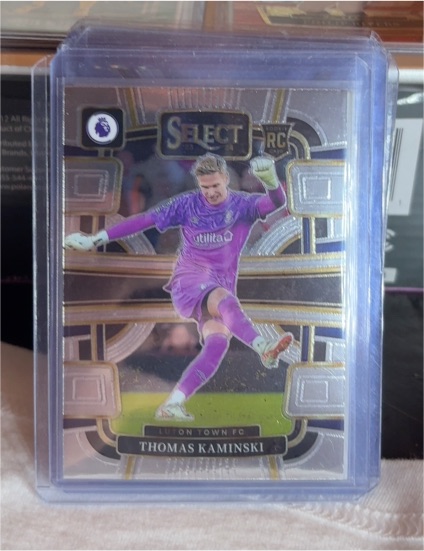 2023-24 Panini Select Premier League #57 Thomas Kaminski — front