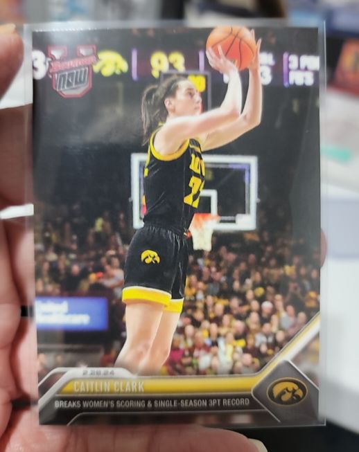 2024 Bowman U Now #59 Caitlin Clark — front