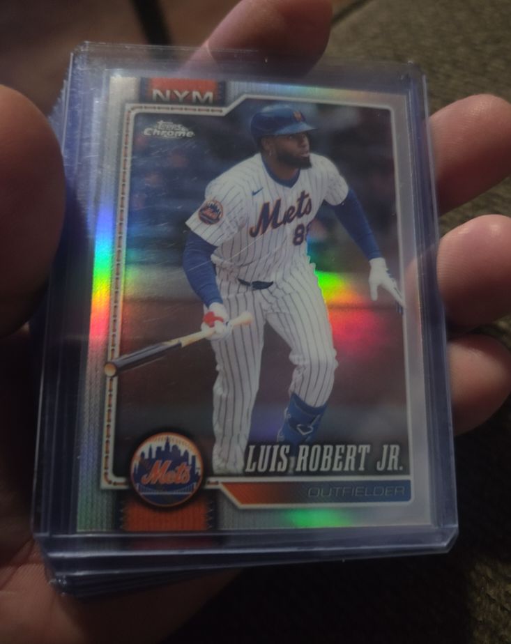 2026 Topps Chrome #267 Luis Robert Jr. — front
