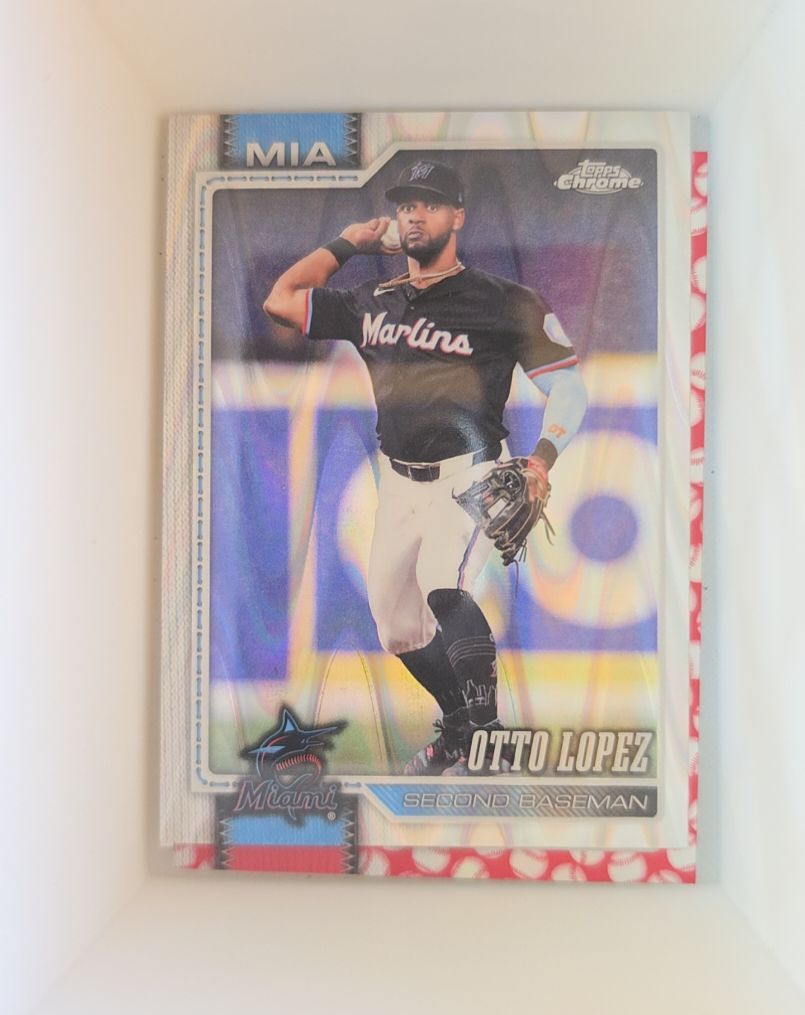 2026 Topps Chrome #116 Otto Lopez — front