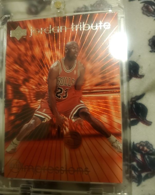 1997-98 Upper Deck Michael Jordan Tribute #MJ50 Michael Jordan — front