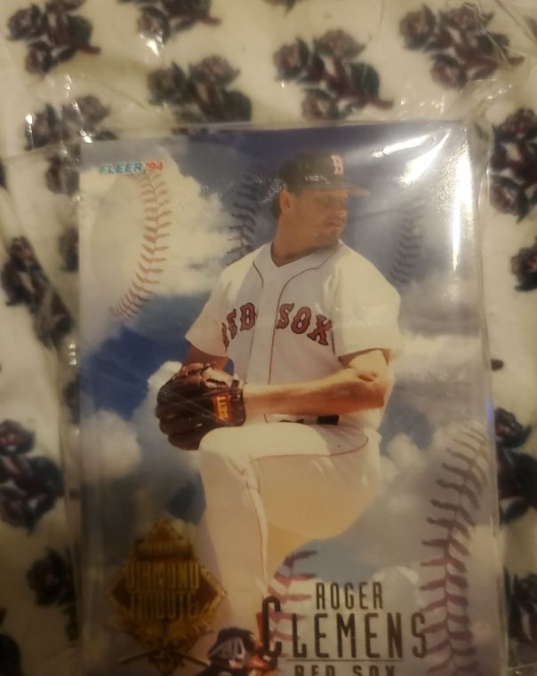 1994 Fleer Update #4 Roger Clemens Diamond Tribute — front
