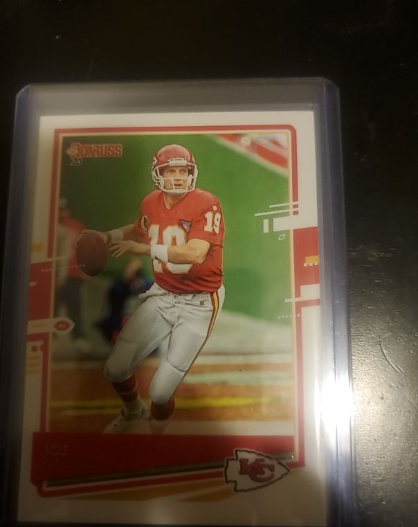 2020 Donruss #9 Joe Montana — front