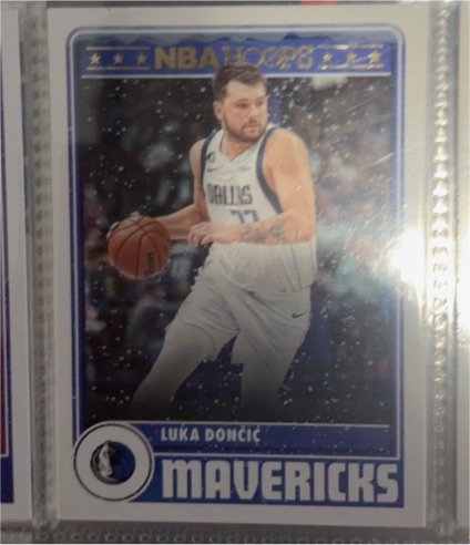 2023-24 Panini NBA Hoops #295 Luka Dončić — front