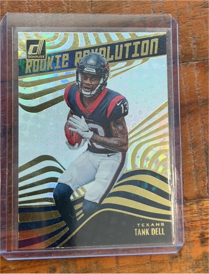 2023 Donruss Football Rookie Revolution #RR-39 Tank Dell — front