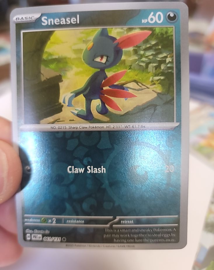 2016 Pokémon TCG Prismatic Evolutions #061 Sneasel — front